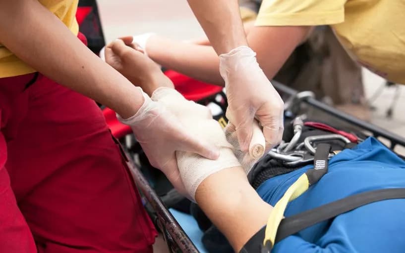 first aid at work course